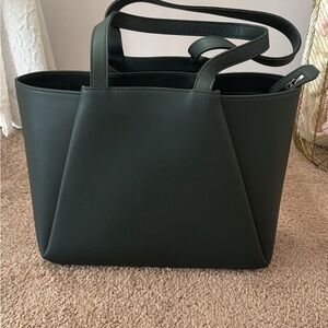 Kaai Pyramid Tote Bag- Forest Green. 100% Italian Leather